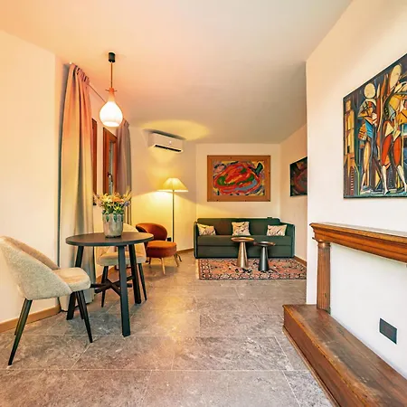 Tana Del Gri Mezzegra